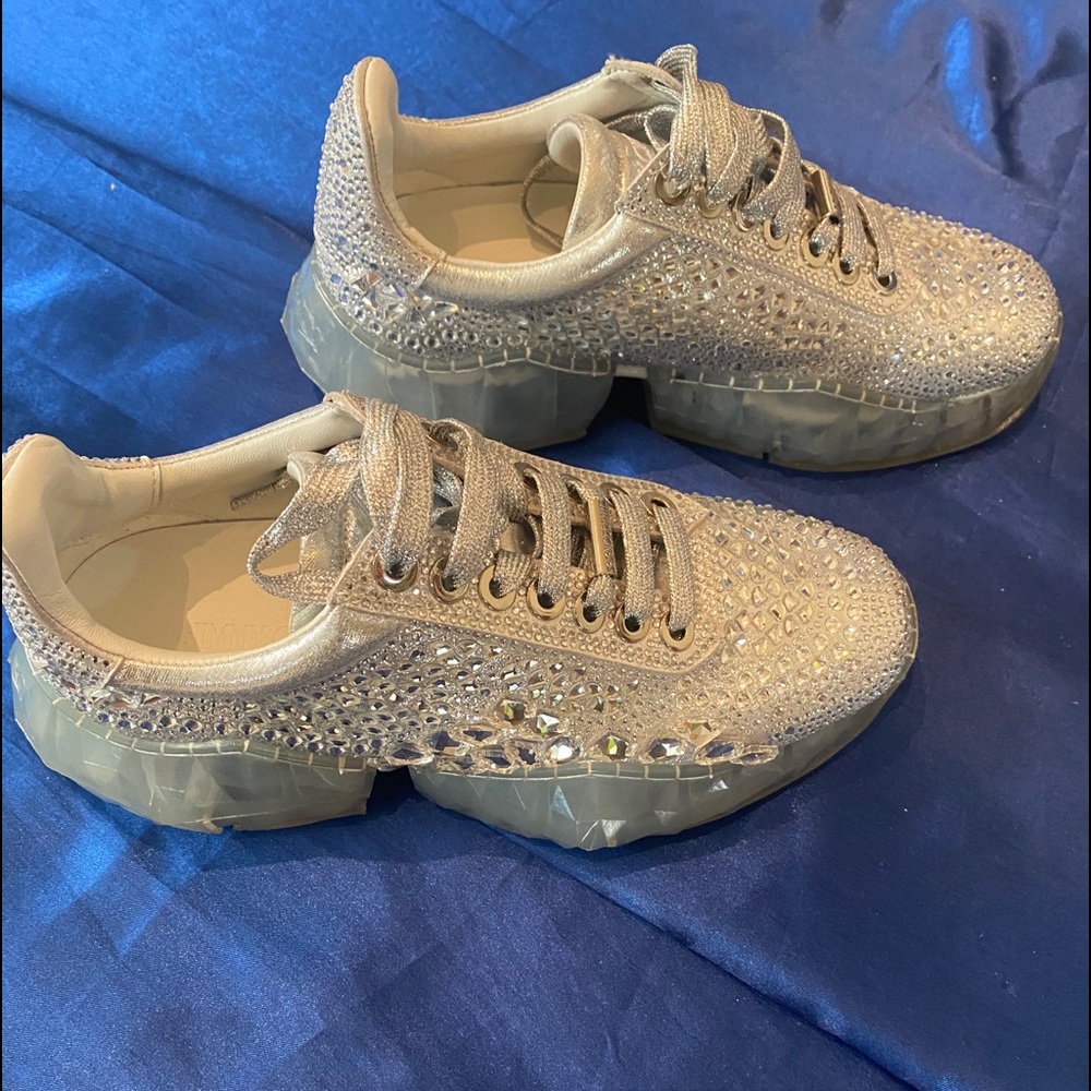 NWOT  designer Swarovski Crystals Tennis Shoe - Picture 11 of 12